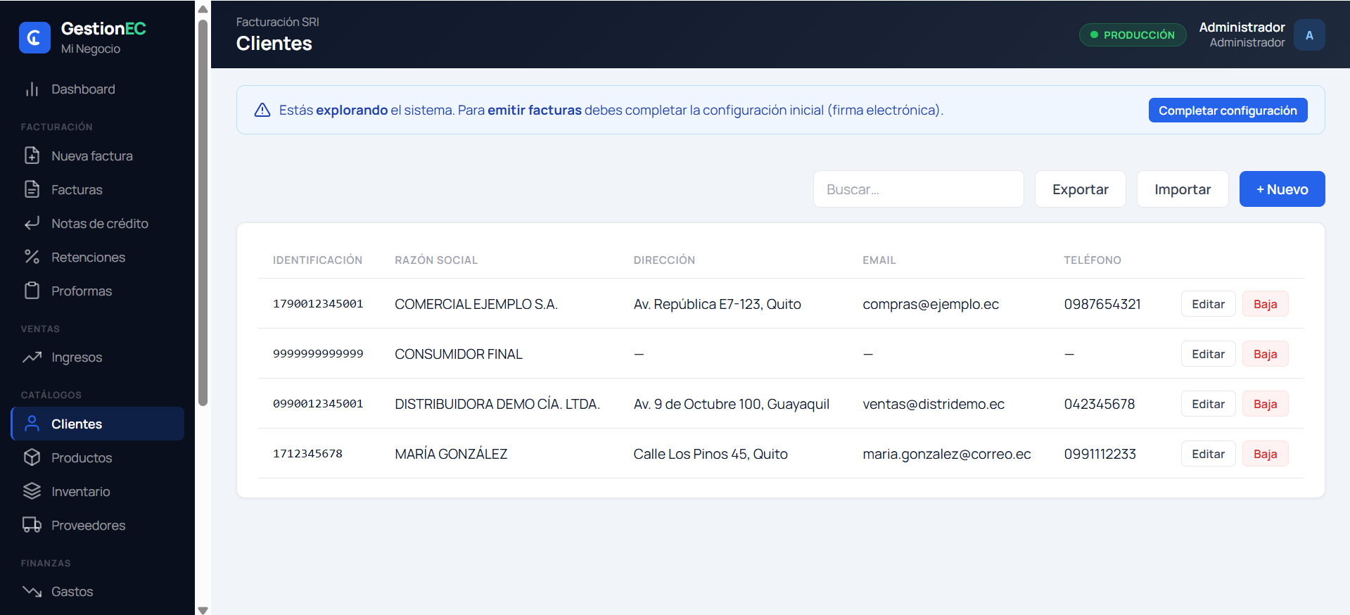 Lista de Clientes con identificación, razón social, dirección, email y teléfono, y los botones Exportar, Importar y Nuevo